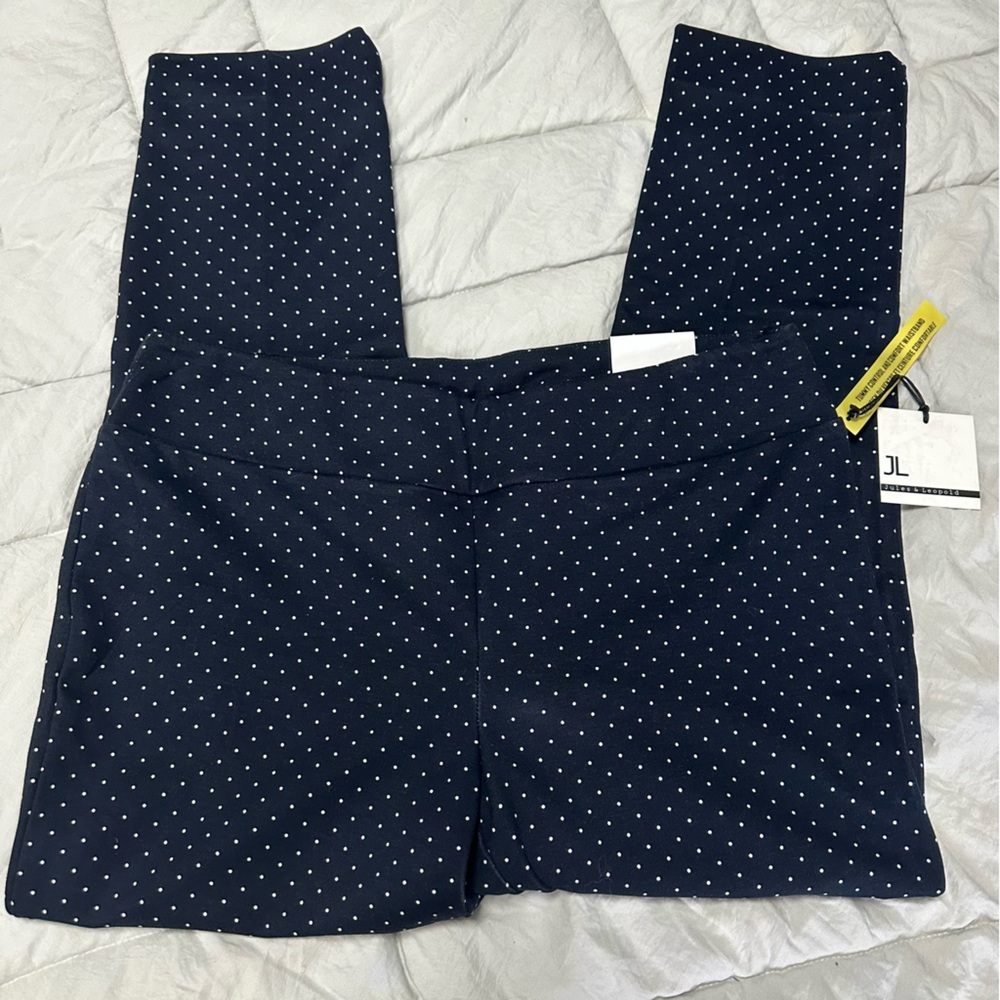 Pull on slim length ankle pants